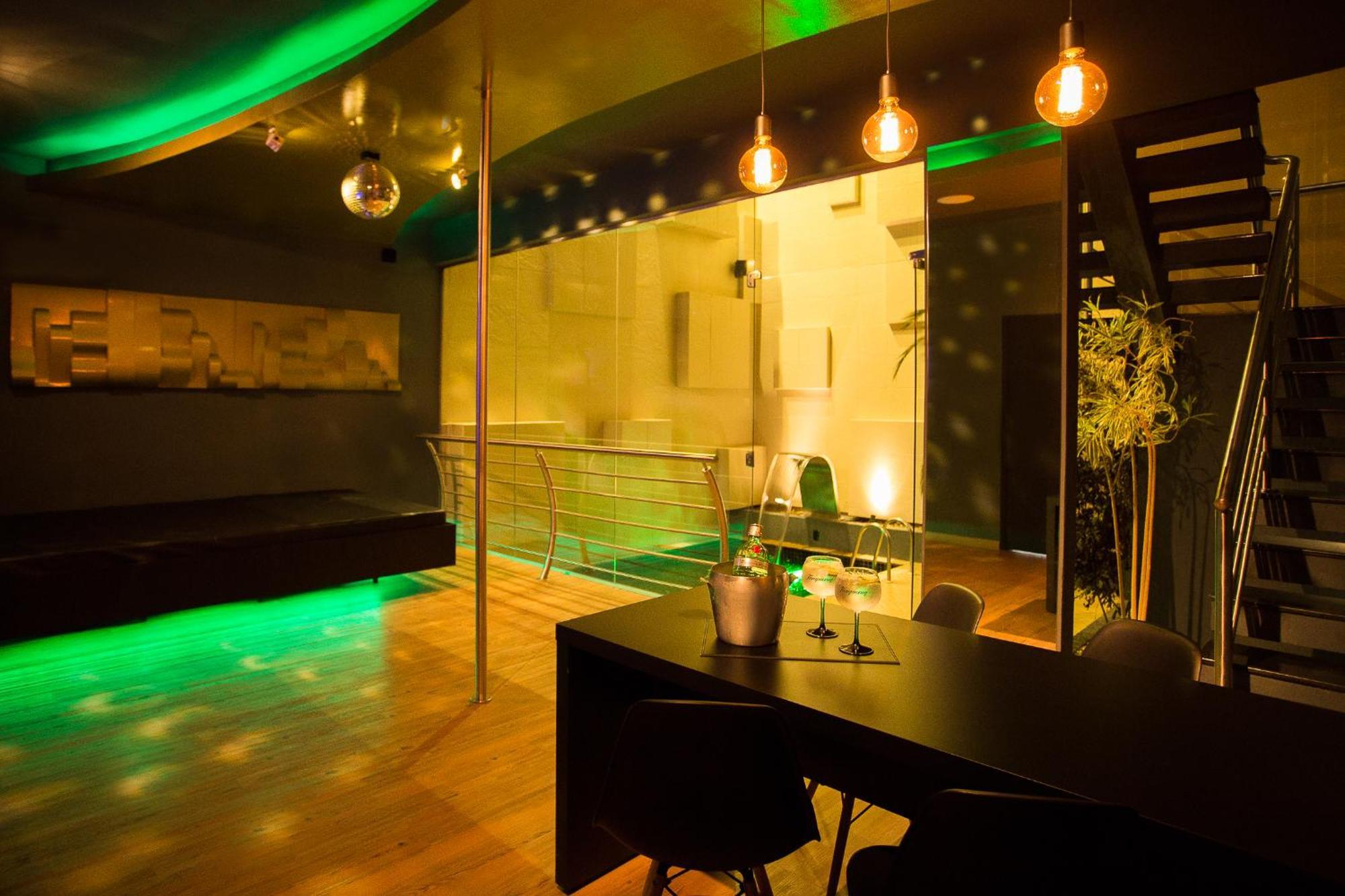 Tout Motel (Adults Only) Καμπίνας Εξωτερικό φωτογραφία