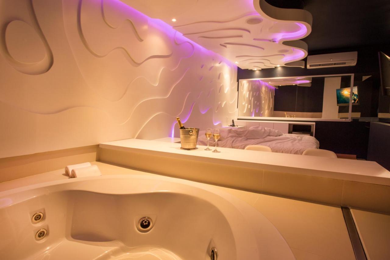 Tout Motel (Adults Only) Καμπίνας Εξωτερικό φωτογραφία